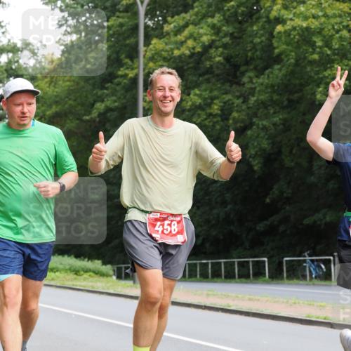 13.09.2026 - 21. swb-Marathon Bremen TobiasT http://msf.ph/oto/10291695 13.09.2026 12:36:41 Laufen 458 meine-sportfotos.de