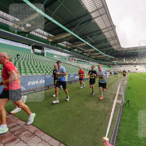 13.09.2026 - 21. swb-Marathon Bremen Michael Burmester http://msf.ph/oto/10291794 13.09.2026 10:26:44 Laufen im Stadion 10096, 10142, 10143, 10172, 10210, 10214, 10228, 10231, 10269, 10289, 10310, 10312, 10318, 10319, 10342, 10346, 10352, 10398, 10436, 10445, 10447, 10454, 10464, 10489, 10504, 10514, 10536, 10541, 10566, 10583, 10628, 10638, 10735, 10742, 10744, 10806, 10807, 10866, 10873, 10897, 10898, 10956, 10987, 10988, 10992, 11015, 11019, 11020, 11060, 11063, 11088, 11108, 11110, 11130, 11135, 11148, 11155, 11187, 11193, 11199, 11209, 11232, 11279, 11312, 11447, 11614 meine-sportfotos.de