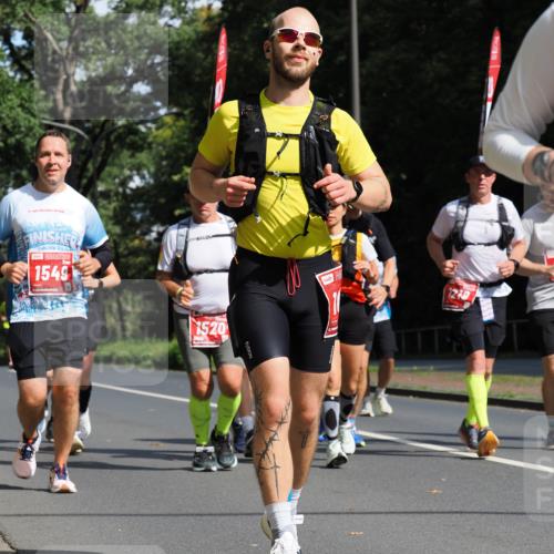 13.09.2026 - 21. swb-Marathon Bremen TobiasT http://msf.ph/oto/10291903 13.09.2026 12:37:58 Laufen 1549, 1520, 1279 meine-sportfotos.de