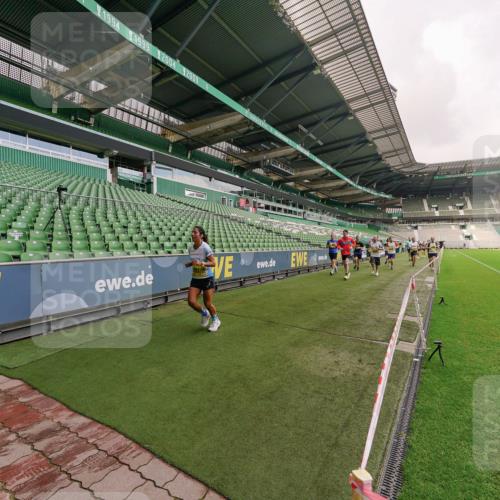 13.09.2026 - 21. swb-Marathon Bremen Michael Burmester http://msf.ph/oto/10291971 13.09.2026 10:27:12 Laufen im Stadion 10096, 10142, 10172, 10210, 10214, 10223, 10228, 10231, 10269, 10289, 10293, 10310, 10318, 10319, 10342, 10352, 10393, 10398, 10436, 10445, 10447, 10454, 10464, 10489, 10504, 10514, 10536, 10541, 10566, 10583, 10594, 10628, 10638, 10735, 10744, 10806, 10807, 10846, 10860, 10866, 10873, 10897, 10898, 10917, 10956, 10987, 10992, 11015, 11019, 11060, 11063, 11076, 11088, 11110, 11111, 11130, 11135, 11148, 11155, 11187, 11193, 11199, 11209, 11232, 11279 meine-sportfotos.de