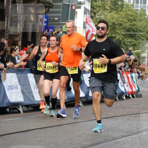 13.09.2026 - 21. swb-Marathon Bremen Strokosch-Dieckow http://msf.ph/oto/10292164 13.09.2026 10:46:17 Ziel 10436, 11015, 11762, 11956, 12033, 12069, 12556, 12557, 13529, 13612, 10228, 10897, 11110, 11287, 11356 meine-sportfotos.de