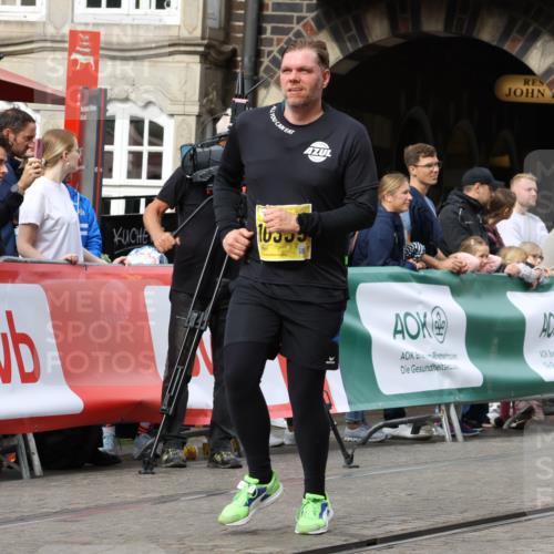 13.09.2026 - 21. swb-Marathon Bremen Strokosch-Dieckow http://msf.ph/oto/10292238 13.09.2026 11:17:14 Ziel 10295, 10679, 10999, 11456, 11461, 11653, 11867, 12089, 12287, 10472, 10773, 10779, 10979, 11709 meine-sportfotos.de