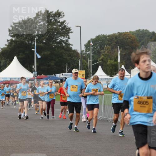 13.09.2026 - Kiel Lauf Andreas Tolksdorf http://msf.ph/oto/10292543 13.09.2026 09:25:21 Kiellinie 6797, 2437, 9934, 0033, 367, 4605 meine-sportfotos.de