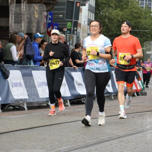 13.09.2026 - 21. swb-Marathon Bremen Strokosch-Dieckow http://msf.ph/oto/10292857 13.09.2026 11:17:35 Ziel 10335, 10773, 10779, 11355, 11495, 11672, 12101, 10756, 11367, 11932, 12226, 12292 meine-sportfotos.de