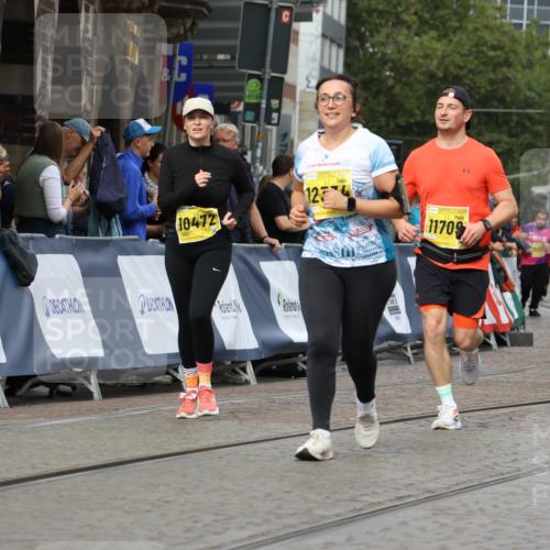 13.09.2026 - 21. swb-Marathon Bremen Strokosch-Dieckow http://msf.ph/oto/10292874 13.09.2026 11:17:35 Ziel 10335, 10773, 10779, 11355, 11495, 11672, 12101, 10756, 11367, 11932, 12226, 12292 meine-sportfotos.de