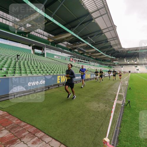 13.09.2026 - 21. swb-Marathon Bremen Michael Burmester http://msf.ph/oto/10292884 13.09.2026 10:29:59 Laufen im Stadion 10162, 10170, 10174, 10183, 10193, 10200, 10218, 10233, 10253, 10267, 10281, 10304, 10334, 10339, 10348, 10359, 10381, 10392, 10421, 10426, 10452, 10467, 10515, 10525, 10537, 10585, 10588, 10641, 10652, 10714, 10734, 10739, 10761, 10763, 10764, 10765, 10780, 10808, 10825, 10827, 10835, 10837, 10840, 10862, 10863, 10876, 10884, 10886, 10887, 10906, 10910, 10923, 10966, 10984, 11002, 11005, 11007, 11018, 11035, 11038, 11109 meine-sportfotos.de