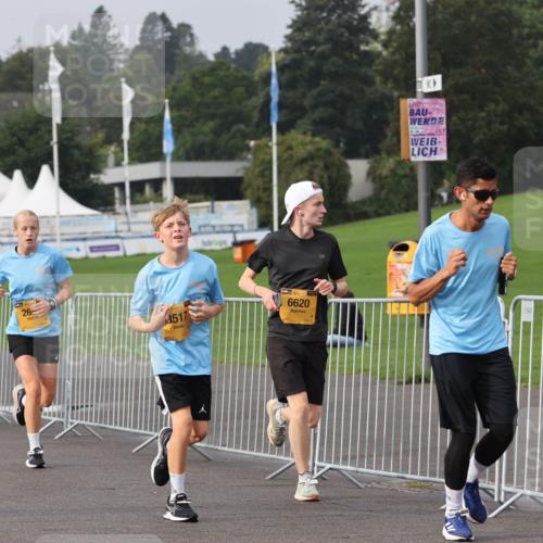 13.09.2026 - Kiel Lauf Andreas Tolksdorf http://msf.ph/oto/10292952 13.09.2026 09:25:09 Kiellinie 6687, 26, 3517, 38, 6620 meine-sportfotos.de