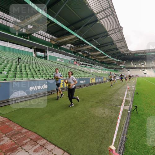 13.09.2026 - 21. swb-Marathon Bremen Michael Burmester http://msf.ph/oto/10293090 13.09.2026 10:30:47 Laufen im Stadion 10141, 10146, 10162, 10174, 10193, 10218, 10222, 10227, 10233, 10253, 10281, 10284, 10304, 10334, 10339, 10359, 10392, 10448, 10452, 10467, 10471, 10478, 10479, 10515, 10555, 10577, 10579, 10585, 10588, 10589, 10610, 10626, 10641, 10652, 10684, 10685, 10708, 10714, 10734, 10757, 10761, 10764, 10765, 10780, 10808, 10821, 10822, 10825, 10827, 10837, 10838, 10862, 10863, 10884, 10886, 10887, 10906, 10984, 11002, 11038, 11109, 11350, 11379 meine-sportfotos.de