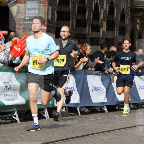 13.09.2026 - 21. swb-Marathon Bremen Strokosch-Dieckow http://msf.ph/oto/10293366 13.09.2026 10:47:06 Ziel 10445, 10504, 10590, 11155, 11661, 12364, 12375, 10319, 10744, 10898, 11187, 11269, 11462, 11650, 11651, 11814, 12048, 12298, 12415, 12470, 13528, 13545, 13589 meine-sportfotos.de