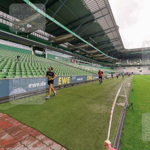 13.09.2026 - 21. swb-Marathon Bremen Michael Burmester http://msf.ph/oto/10293507 13.09.2026 10:32:18 Laufen im Stadion 10067, 10141, 10146, 10166, 10203, 10222, 10226, 10227, 10243, 10246, 10249, 10255, 10256, 10284, 10300, 10322, 10365, 10372, 10379, 10383, 10394, 10410, 10443, 10448, 10471, 10478, 10479, 10486, 10503, 10517, 10518, 10529, 10540, 10543, 10550, 10555, 10565, 10577, 10579, 10589, 10608, 10610, 10626, 10631, 10646, 10670, 10675, 10684, 10685, 10690, 10703, 10704, 10707, 10708, 10721, 10725, 10728, 10771, 10798, 10821, 10822, 10838, 11350, 11379 meine-sportfotos.de