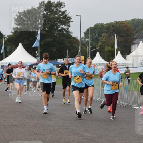 13.09.2026 - Kiel Lauf Andreas Tolksdorf http://msf.ph/oto/10293944 13.09.2026 09:25:25 Kiellinie 3139, 5530, 8300, 6797, 1053, 993 meine-sportfotos.de
