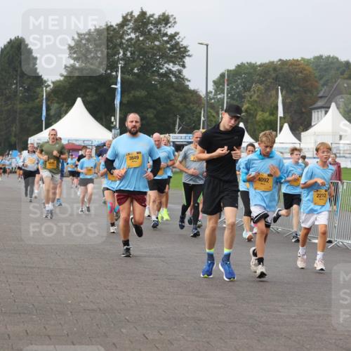 13.09.2026 - Kiel Lauf Andreas Tolksdorf http://msf.ph/oto/10293982 13.09.2026 09:25:34 Kiellinie 36, 6649, 3849, 4092, 2212, 501, 12 meine-sportfotos.de