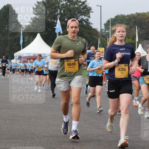 13.09.2026 - Kiel Lauf Andreas Tolksdorf http://msf.ph/oto/10294018 13.09.2026 09:25:40 Kiellinie 36, 7773, 7430, 6649, 5400, 4256, 39, 1508, 5811 meine-sportfotos.de