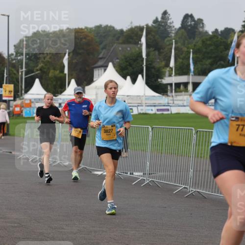 13.09.2026 - Kiel Lauf Andreas Tolksdorf http://msf.ph/oto/10294022 13.09.2026 09:25:47 Kiellinie 10036, 3827, 7773, 9456 meine-sportfotos.de