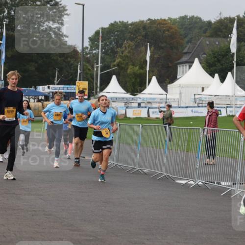 13.09.2026 - Kiel Lauf Andreas Tolksdorf http://msf.ph/oto/10294035 13.09.2026 09:25:49 Kiellinie 6299, 8476, 6556, 40 meine-sportfotos.de