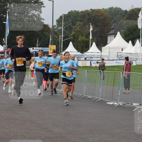 13.09.2026 - Kiel Lauf Andreas Tolksdorf http://msf.ph/oto/10294037 13.09.2026 09:25:50 Kiellinie 9986, 25, 6299, 8476, 6556, 40, 10036 meine-sportfotos.de
