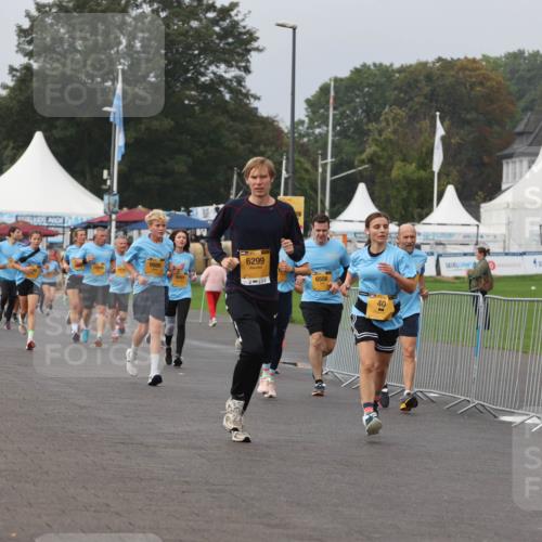 13.09.2026 - Kiel Lauf Andreas Tolksdorf http://msf.ph/oto/10294042 13.09.2026 09:25:50 Kiellinie 6299, 9986, 6556, 40 meine-sportfotos.de