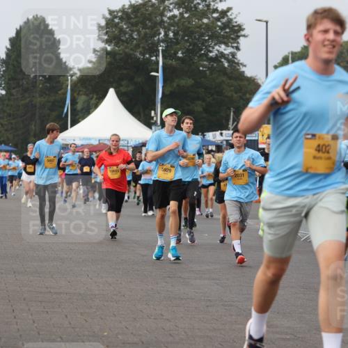 13.09.2026 - Kiel Lauf Andreas Tolksdorf http://msf.ph/oto/10294079 13.09.2026 09:25:58 Kiellinie 36, 50, 5857, 5929, 10685, 10299, 2031, 402, 7356 meine-sportfotos.de