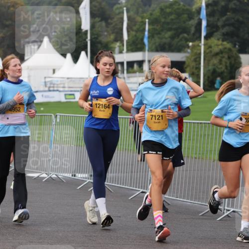 13.09.2026 - Kiel Lauf Andreas Tolksdorf http://msf.ph/oto/10294133 13.09.2026 09:26:09 Kiellinie 777, 43, 4952, 12164, 4, 38, 7121, 38, 098 meine-sportfotos.de