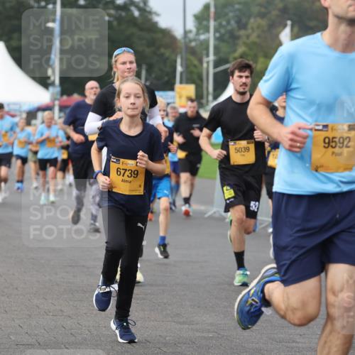 13.09.2026 - Kiel Lauf Andreas Tolksdorf http://msf.ph/oto/10294142 13.09.2026 09:26:11 Kiellinie 38, 6739, 5039, 9592, 7, 52 meine-sportfotos.de