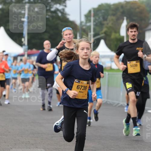 13.09.2026 - Kiel Lauf Andreas Tolksdorf http://msf.ph/oto/10294147 13.09.2026 09:26:11 Kiellinie 6739, 51, 5039, 077, 52 meine-sportfotos.de