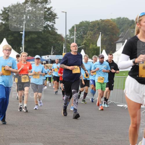 13.09.2026 - Kiel Lauf Andreas Tolksdorf http://msf.ph/oto/10294163 13.09.2026 09:26:14 Kiellinie 400, 10460, 6913, 402, 12069, 8994, 555 meine-sportfotos.de