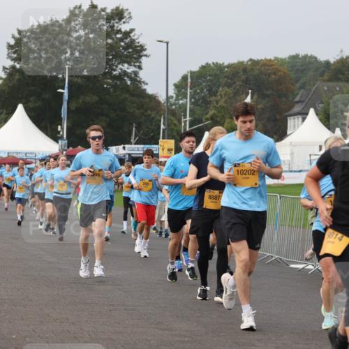 13.09.2026 - Kiel Lauf Andreas Tolksdorf http://msf.ph/oto/10294199 13.09.2026 09:26:19 Kiellinie 255, 8887, 10202, 814 meine-sportfotos.de
