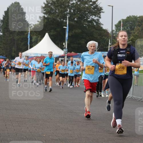 13.09.2026 - Kiel Lauf Andreas Tolksdorf http://msf.ph/oto/10294299 13.09.2026 09:26:35 Kiellinie 36, 38, 2017, 10938, 439, 35, 1235, 12351 meine-sportfotos.de