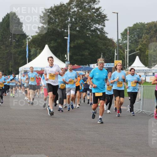 13.09.2026 - Kiel Lauf Andreas Tolksdorf http://msf.ph/oto/10294329 13.09.2026 09:26:39 Kiellinie 36, 12676, 4704, 10300, 6809, 2527, 12259, 5757, 9528 meine-sportfotos.de