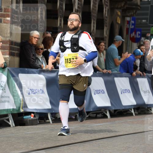 13.09.2026 - 21. swb-Marathon Bremen Strokosch-Dieckow http://msf.ph/oto/10294372 13.09.2026 11:20:17 Ziel 10430, 10882, 11546, 12472, 10161, 11296, 12285, 12374 meine-sportfotos.de
