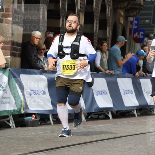 13.09.2026 - 21. swb-Marathon Bremen Strokosch-Dieckow http://msf.ph/oto/10294374 13.09.2026 11:20:17 Ziel 10430, 10882, 11546, 12472, 10161, 11296, 12285, 12374 meine-sportfotos.de