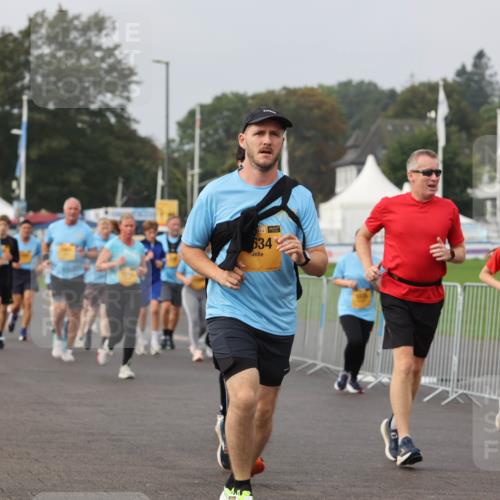 13.09.2026 - Kiel Lauf Andreas Tolksdorf http://msf.ph/oto/10294443 13.09.2026 09:26:56 Kiellinie 1033, 38, 634 meine-sportfotos.de
