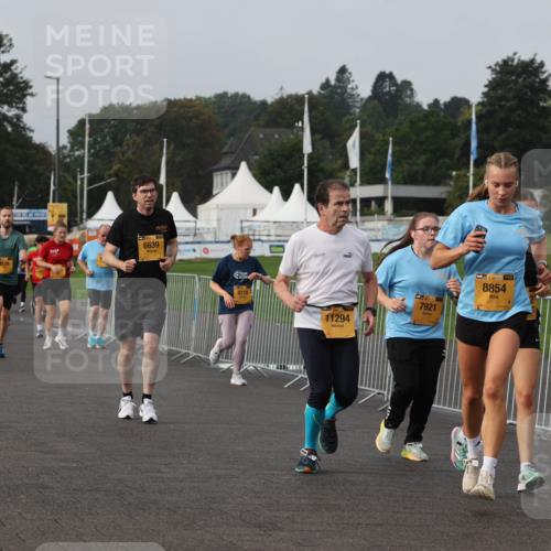 13.09.2026 - Kiel Lauf Andreas Tolksdorf http://msf.ph/oto/10294553 13.09.2026 09:27:18 Kiellinie 9841, 8126, 6639, 4118, 7921, 38, 8854, 11294, 35 meine-sportfotos.de
