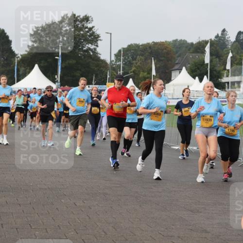 13.09.2026 - Kiel Lauf Andreas Tolksdorf http://msf.ph/oto/10294661 13.09.2026 09:27:44 Kiellinie 36, 4906, 9697, 823, 6242, 5369, 11939, 11239, 1796 meine-sportfotos.de