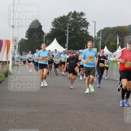 13.09.2026 - Kiel Lauf Andreas Tolksdorf http://msf.ph/oto/10294673 13.09.2026 09:27:46 Kiellinie 36, 0142, 4906, 6242 meine-sportfotos.de
