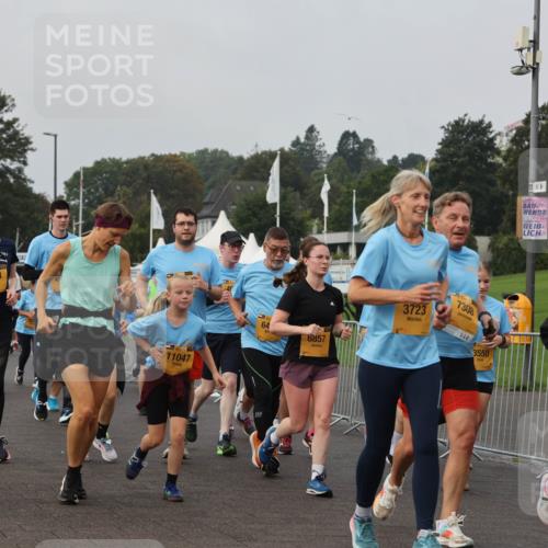 13.09.2026 - Kiel Lauf Andreas Tolksdorf http://msf.ph/oto/10294745 13.09.2026 09:27:55 Kiellinie 38, 2870, 39, 16, 9694, 8833, 11047, 64, 6857, 3723, 7308, 3550, 204 meine-sportfotos.de