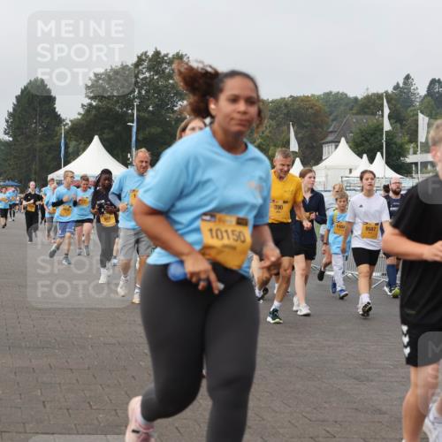 13.09.2026 - Kiel Lauf Andreas Tolksdorf http://msf.ph/oto/10294960 13.09.2026 09:28:18 Kiellinie 36, 951, 10150, 390, 1004, 9587, 8042, 3094 meine-sportfotos.de