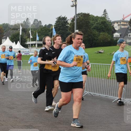 13.09.2026 - Kiel Lauf Andreas Tolksdorf http://msf.ph/oto/10295035 13.09.2026 09:28:27 Kiellinie 7448, 10159, 224, 5791, 4350 meine-sportfotos.de