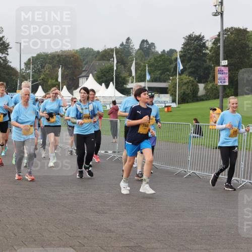 13.09.2026 - Kiel Lauf Andreas Tolksdorf http://msf.ph/oto/10295041 13.09.2026 09:28:28 Kiellinie 8585, 7448, 241, 218, 30 meine-sportfotos.de