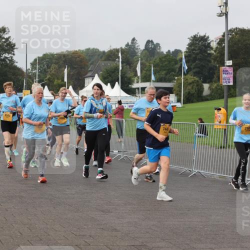 13.09.2026 - Kiel Lauf Andreas Tolksdorf http://msf.ph/oto/10295042 13.09.2026 09:28:28 Kiellinie 2241, 8585, 10, 7448, 218 meine-sportfotos.de