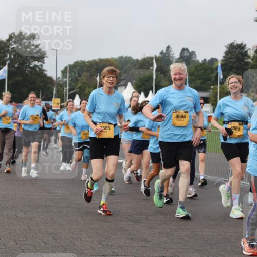13.09.2026 - Kiel Lauf Andreas Tolksdorf http://msf.ph/oto/10295063 13.09.2026 09:28:31 Kiellinie 10074, 2241, 3812, 3585, 8584, 1939, 8589 meine-sportfotos.de