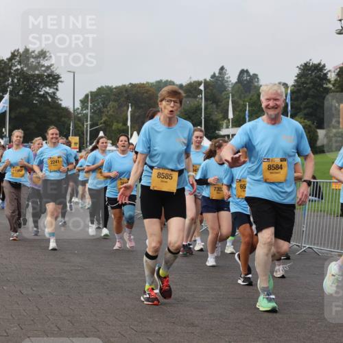 13.09.2026 - Kiel Lauf Andreas Tolksdorf http://msf.ph/oto/10295069 13.09.2026 09:28:32 Kiellinie 10074, 11852, 2241, 381, 8585, 347, 7302, 65, 38, 8584, 39, 2589 meine-sportfotos.de
