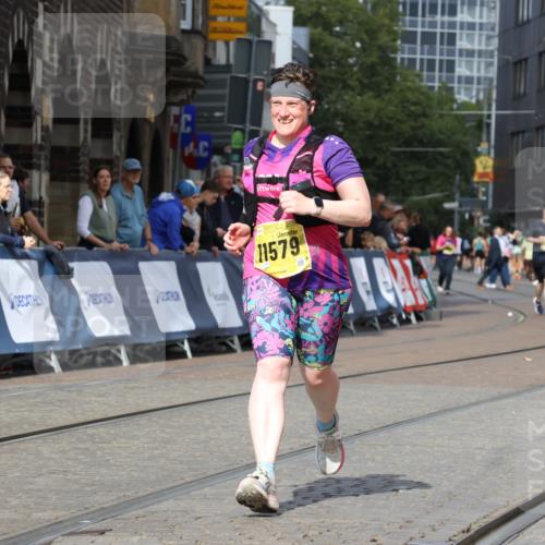 13.09.2026 - 21. swb-Marathon Bremen Strokosch-Dieckow http://msf.ph/oto/10295103 13.09.2026 11:22:34 Ziel 11423, 11698, 12444, 11574 meine-sportfotos.de