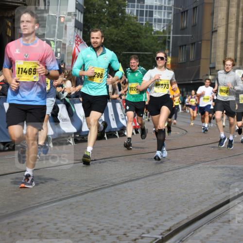 13.09.2026 - 21. swb-Marathon Bremen Strokosch-Dieckow http://msf.ph/oto/10295127 13.09.2026 10:47:40 Ziel 10189, 10310, 10319, 10807, 10898, 11187, 11269, 11462, 11650, 11651, 11814, 12048, 12195, 12298, 13528, 13545, 13589, 10172, 10393, 10592, 11018, 11360, 11634, 11894, 12278, 12558 meine-sportfotos.de