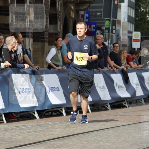 13.09.2026 - 21. swb-Marathon Bremen Strokosch-Dieckow http://msf.ph/oto/10295147 13.09.2026 11:22:49 Ziel 10710, 10968, 11423, 11579, 12444, 12083 meine-sportfotos.de