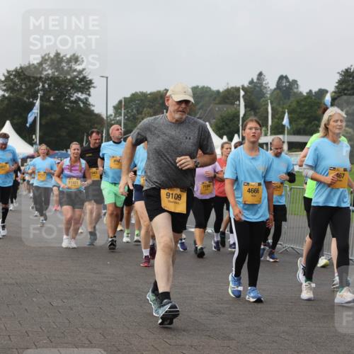 13.09.2026 - Kiel Lauf Andreas Tolksdorf http://msf.ph/oto/10295159 13.09.2026 09:28:42 Kiellinie 5937, 12167, 11421, 2943, 896, 7194, 38, 9109, 4666, 467 meine-sportfotos.de
