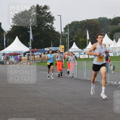 13.09.2026 - Kiel Lauf Andreas Tolksdorf http://msf.ph/oto/10295445 13.09.2026 09:20:39 Kiellinie 6, 2409 meine-sportfotos.de