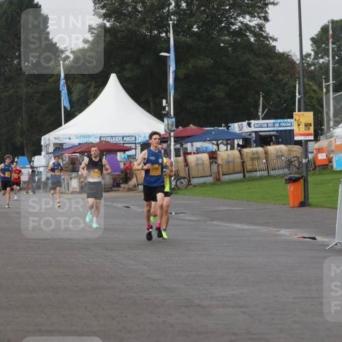 13.09.2026 - Kiel Lauf Andreas Tolksdorf http://msf.ph/oto/10295493 13.09.2026 09:20:59 Kiellinie 6, 68, 2162, 7743 meine-sportfotos.de