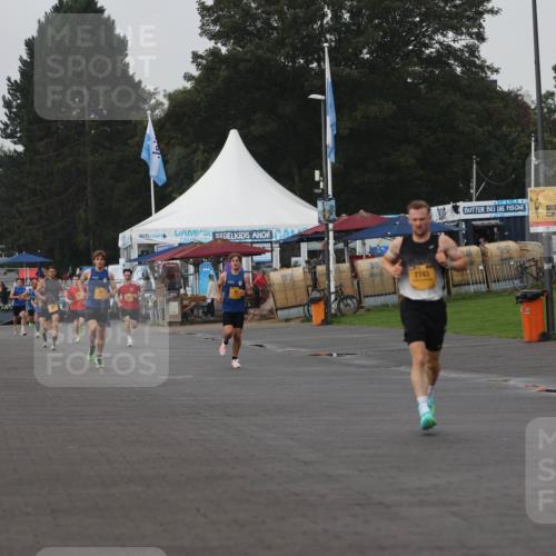 13.09.2026 - Kiel Lauf Andreas Tolksdorf http://msf.ph/oto/10295509 13.09.2026 09:21:04 Kiellinie 36, 7743 meine-sportfotos.de