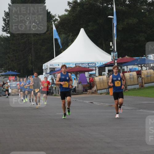 13.09.2026 - Kiel Lauf Andreas Tolksdorf http://msf.ph/oto/10295529 13.09.2026 09:21:07 Kiellinie 36, 5, 941, 44, 33 meine-sportfotos.de